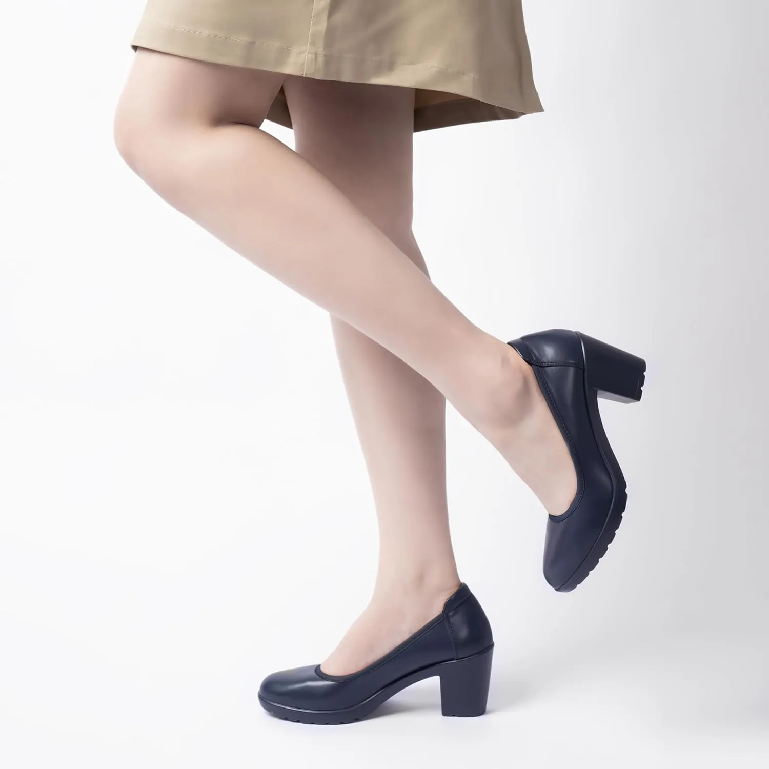 Women's Pumps with Arch Support, Chunky Closed Round Toe Block Heels for Women, Comfortable Low Heel Work Dress Shoes